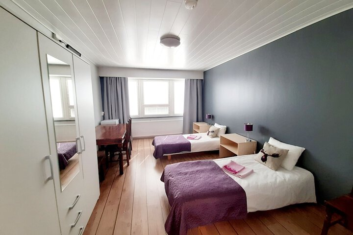 Room 19 of 37