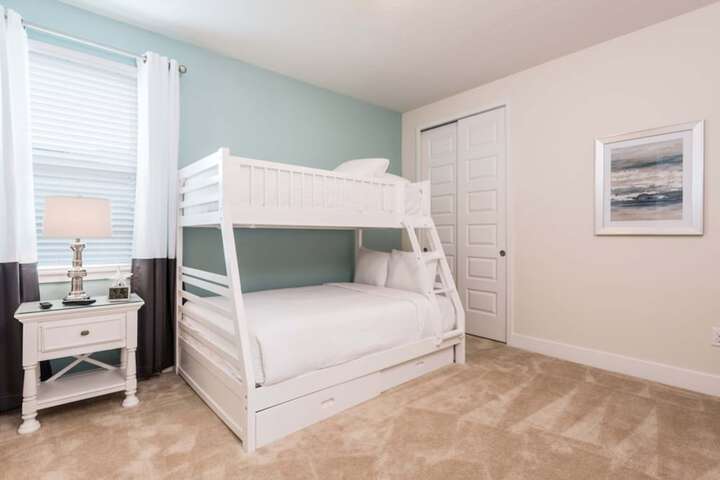 Room 13 of 31