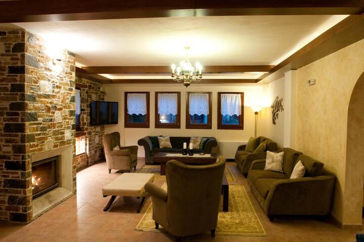 Room 14 of 49