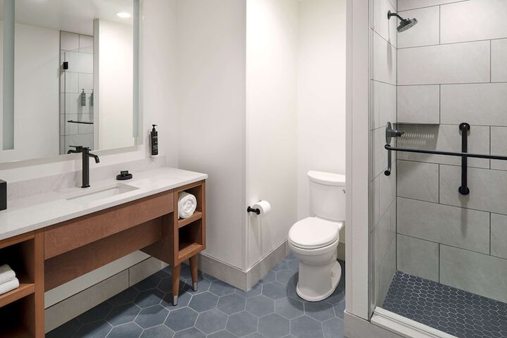 Bathroom shower