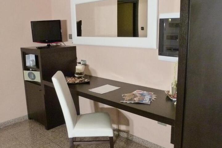 Photo 5