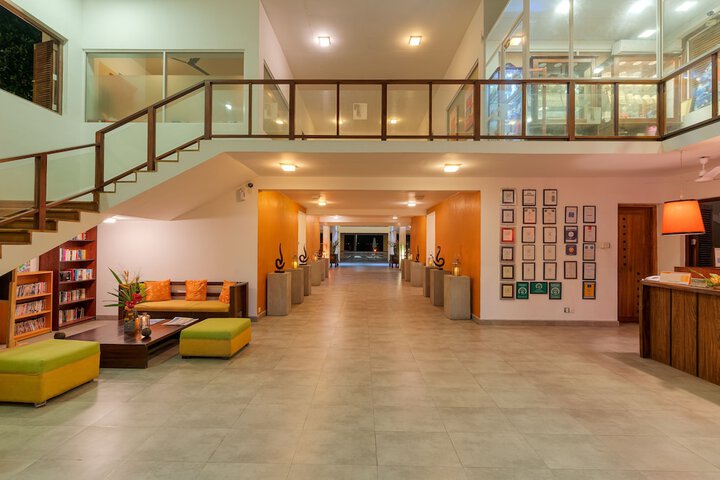 Hotel 2 of 87