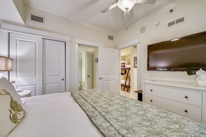 Room 10 of 308