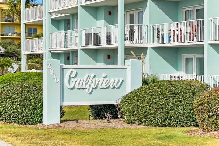Gulf View #229 by Destin Getaways