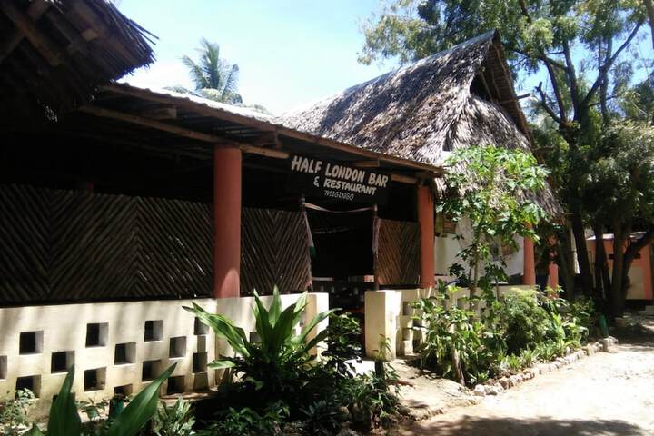 Hotel 15 of 16