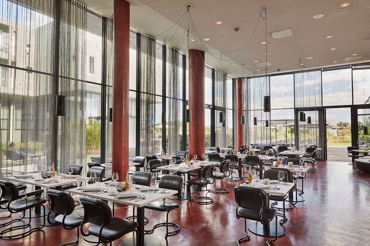 Dining Photos