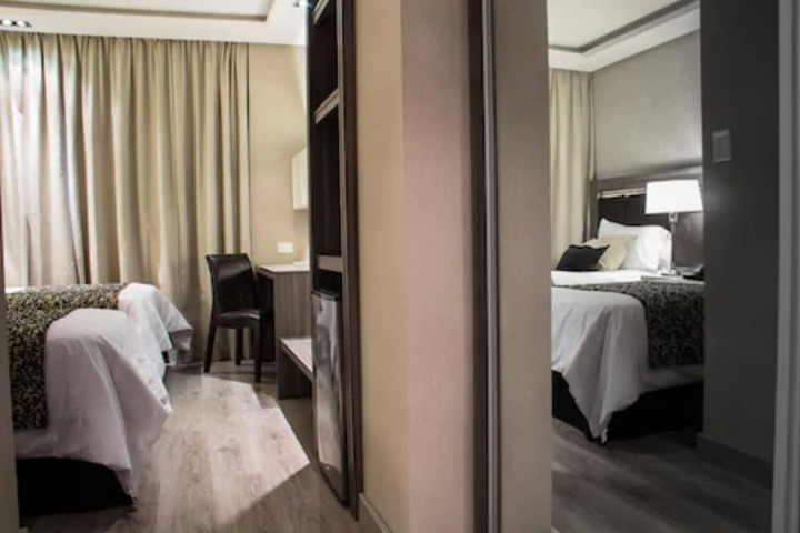 Room 31 of 48