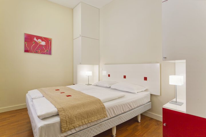 Room 29 of 82