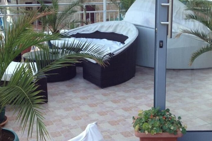 Terrace/Patio 148 of 153