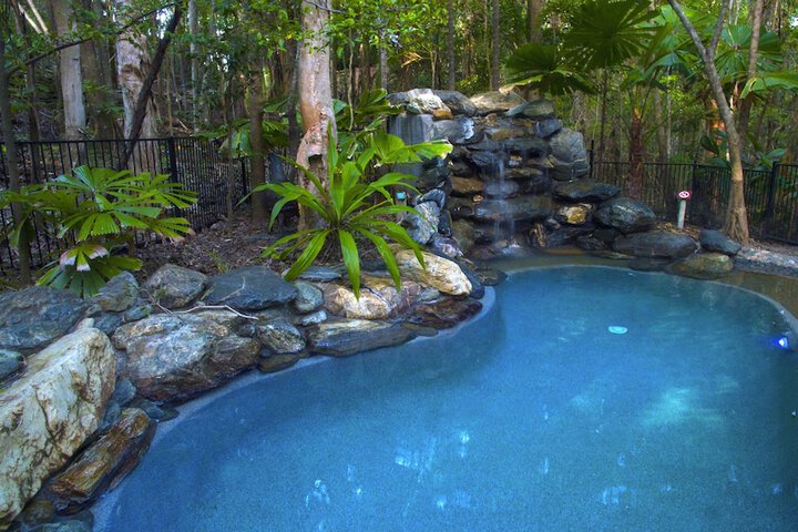 Pool 34 of 58