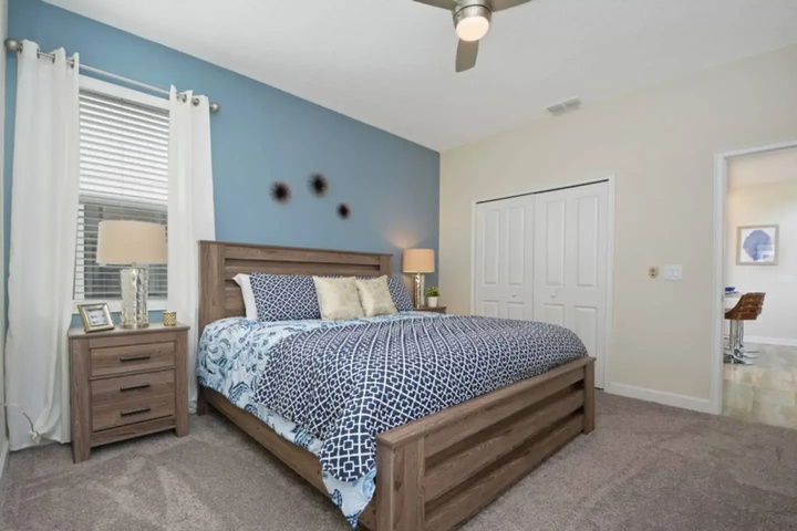 Room 5 of 22