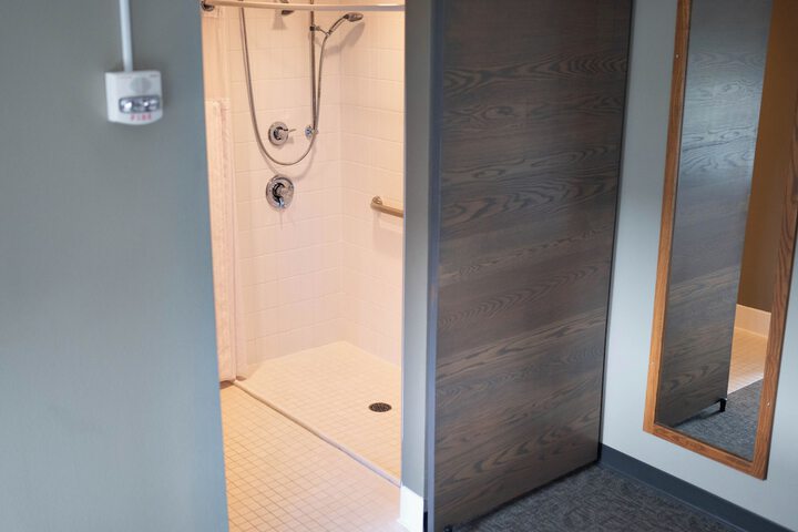 Room 36 of 84