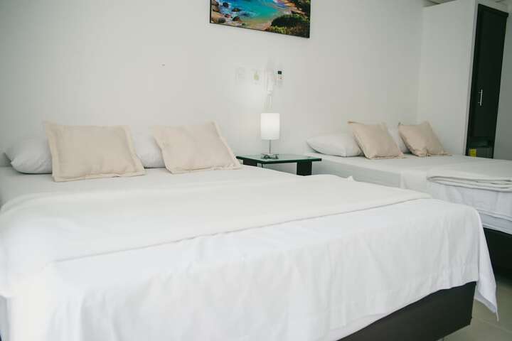 Room 22 of 39