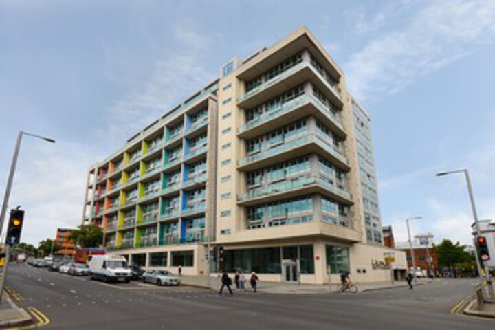 Hotel 5 of 8
