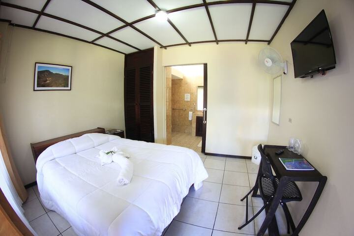 Room 14 of 50