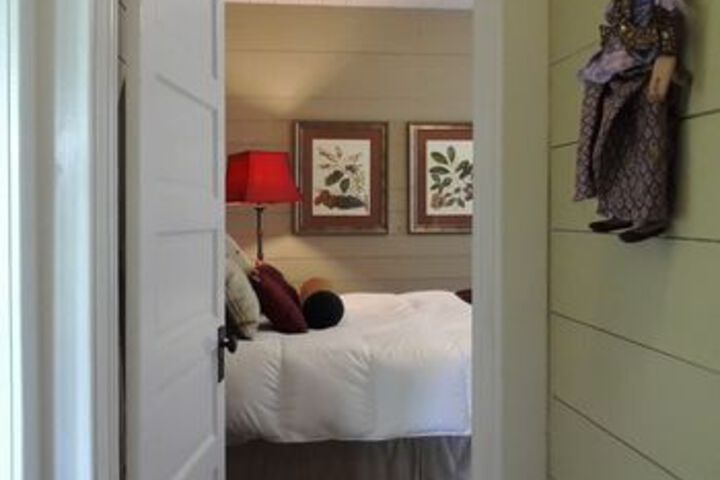 Room 89 of 165