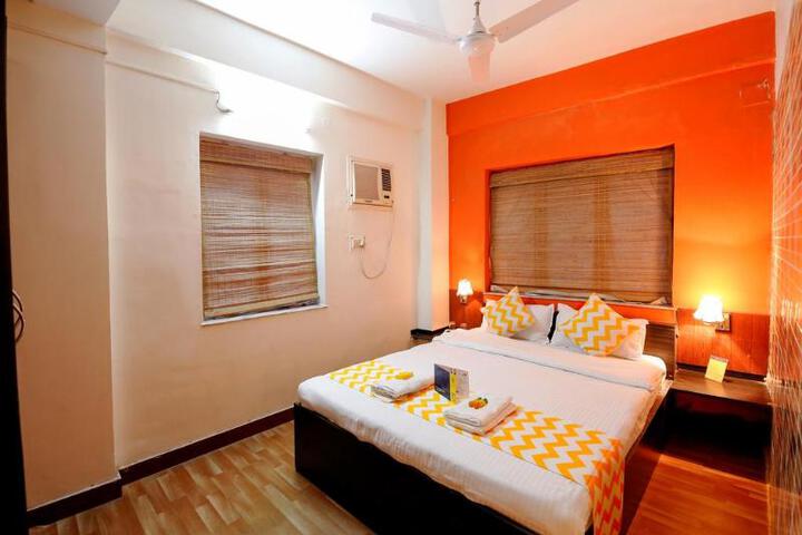 Room 3 of 8