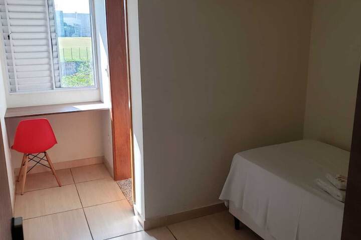 Room 15 of 33
