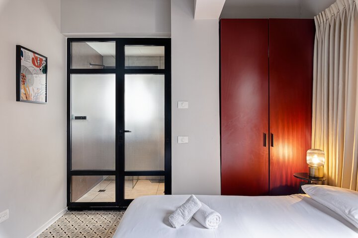 Room 5 of 57