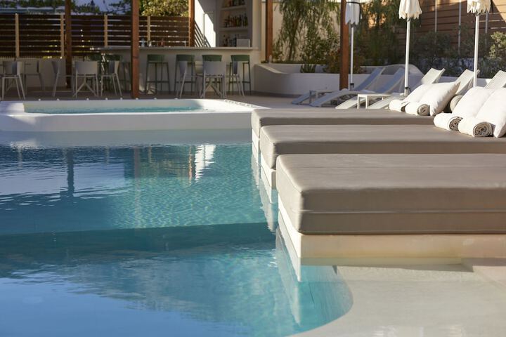 Sundeck 118 of 122