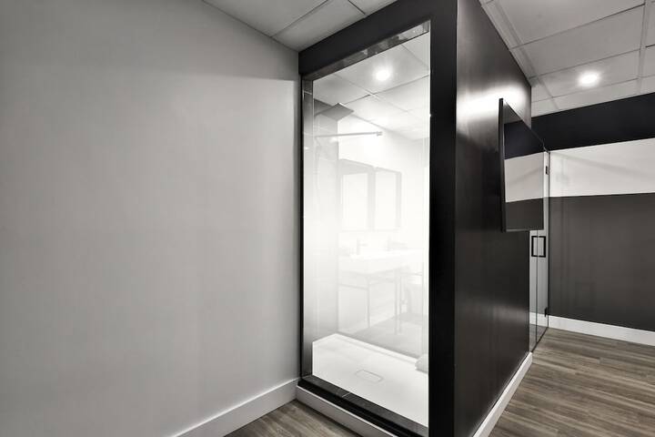 Room 46 of 55