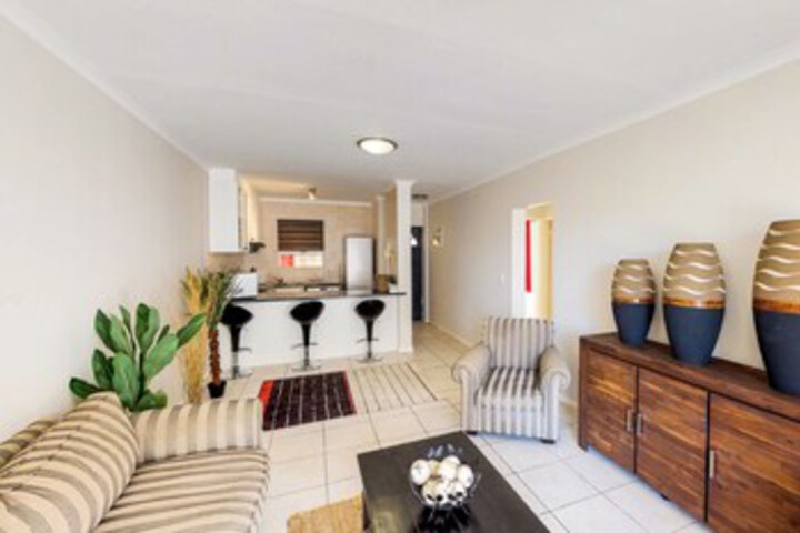 Knowles Big Bay Condo