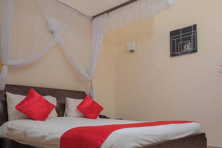 Room 8 of 23
