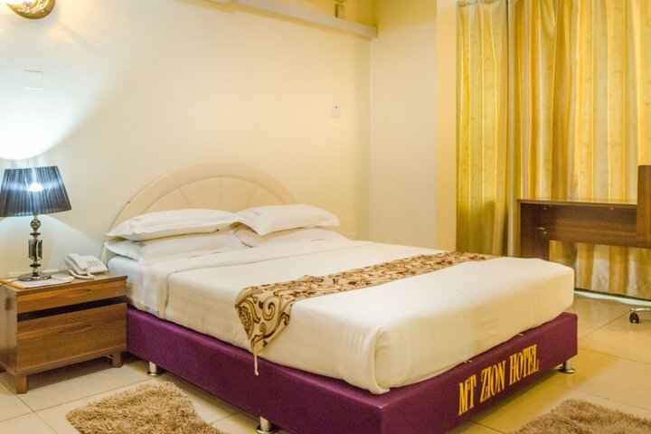 Room 20 of 61