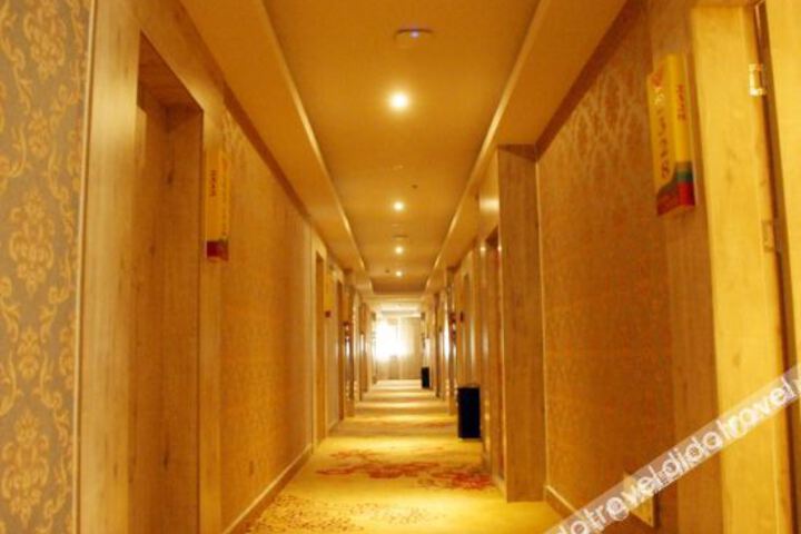 Hotel Interior 12 of 19