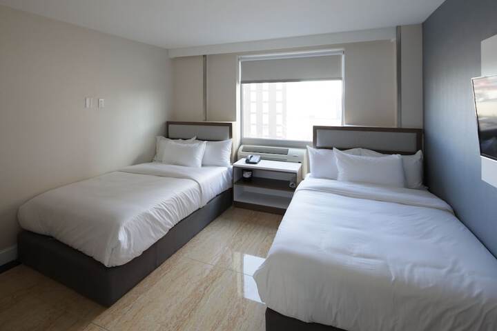 Room 3 of 30