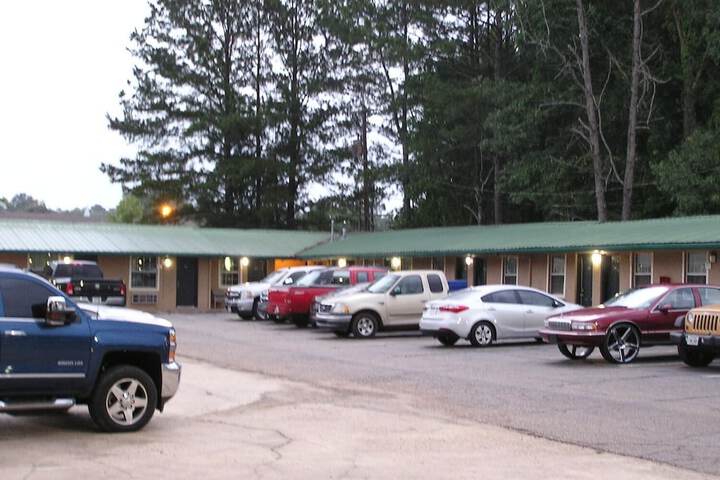 Property Grounds 35 of 42