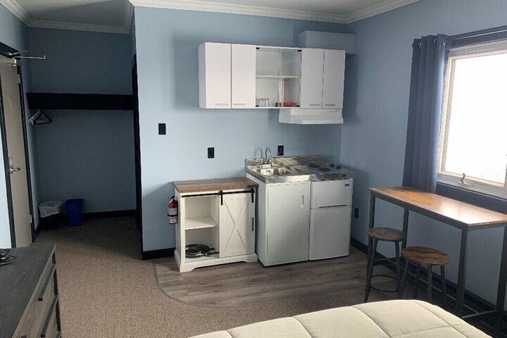 Room 5 of 27