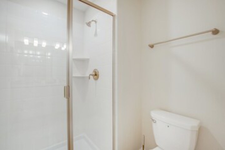 Room 8 of 48