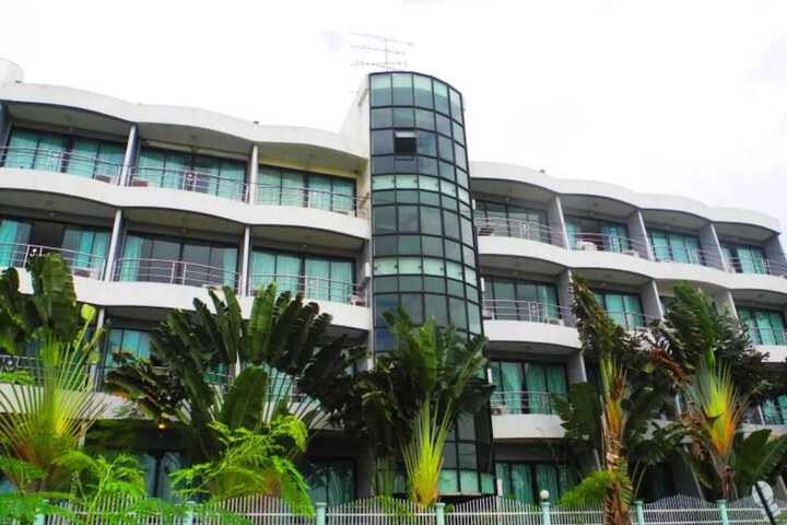 Hotel 67 of 67
