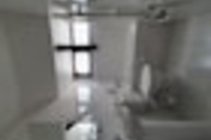 Room 257 of 324