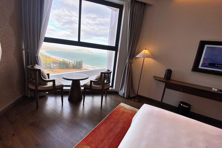 Room 12 of 63