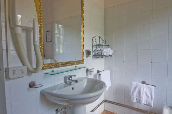 Bath Photo