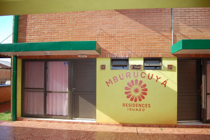Mburucuyá Residences