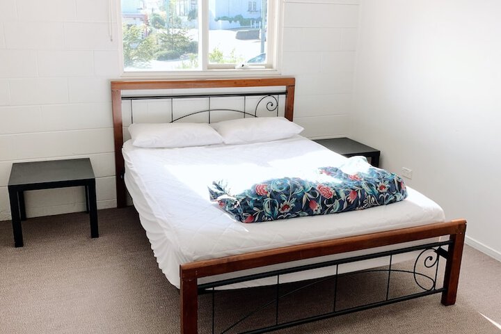 Room 62 of 216
