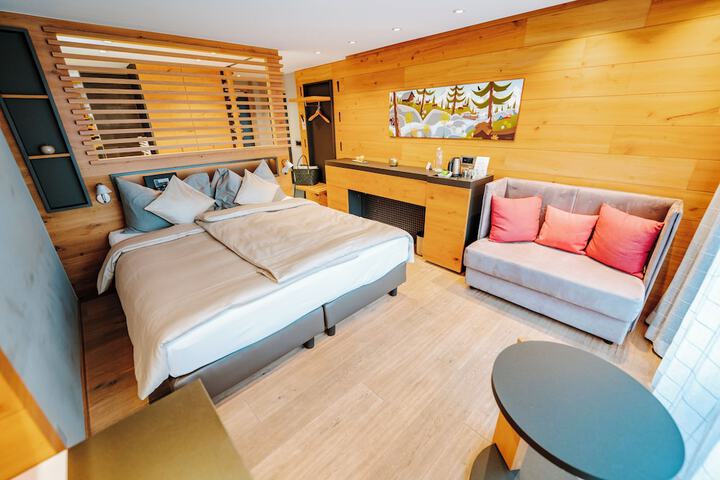 Room 30 of 70