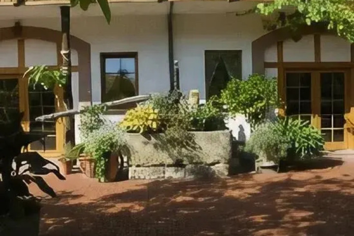 GUTSHOF
