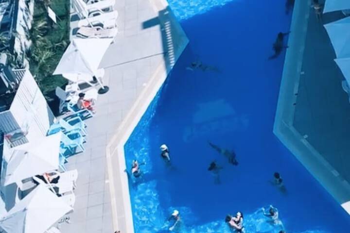 Pool 8 of 12