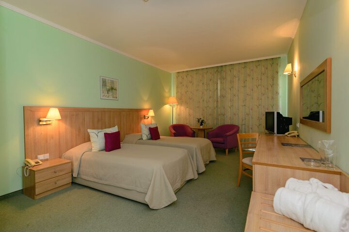 Room 19 of 78