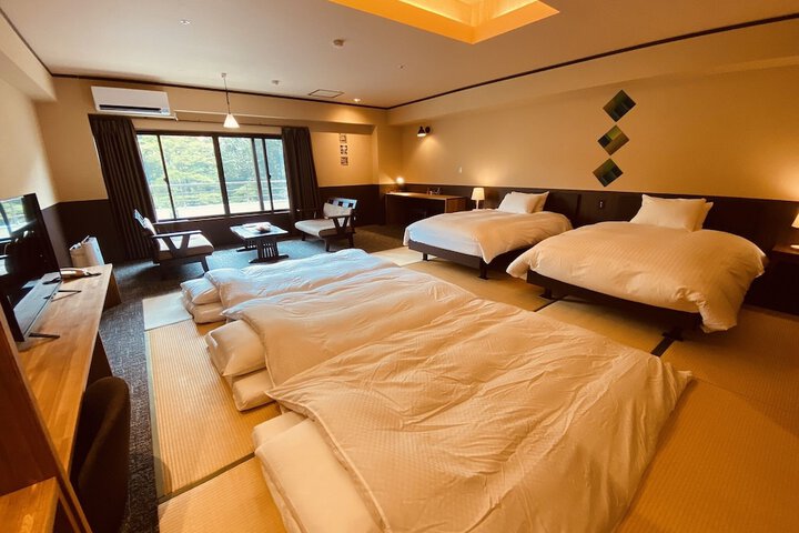 Room 8 of 44