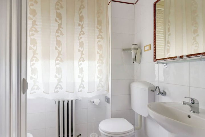 Bath Interior