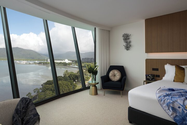 Room 27 of 120