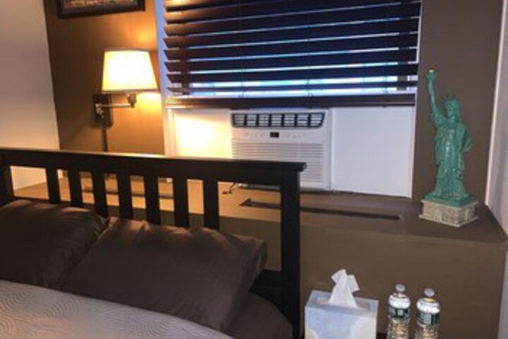 Room 29 of 79
