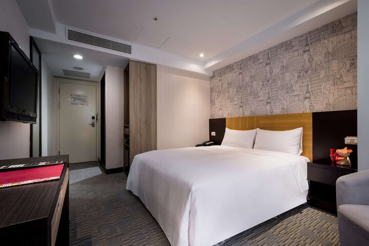 Room 14 of 54