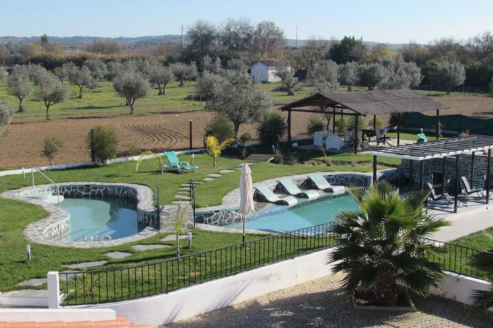 Pool 40 of 70