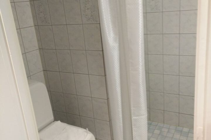 Room 48 of 69